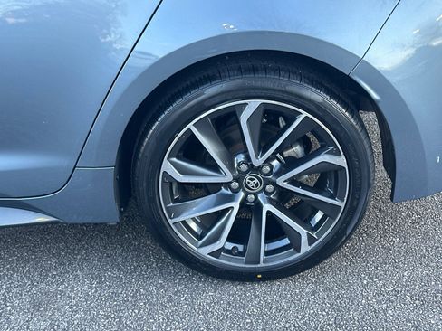 Used 2020 Toyota Corolla SE w/ SE Premium Package image 19