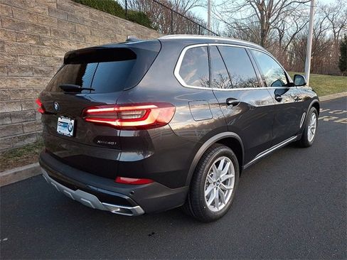 Used 2023 BMW X5 xDrive40i w/ Premium Package image 6