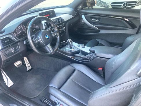 Used 2019 BMW 430i Coupe w/ M Sport Package RWD image 8