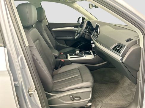 Used 2019 Audi Q5 Prestige w/ Prestige Package AWD/4WD image 19