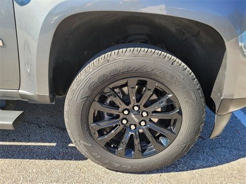 Used 2022 GMC Canyon Elevation image 26