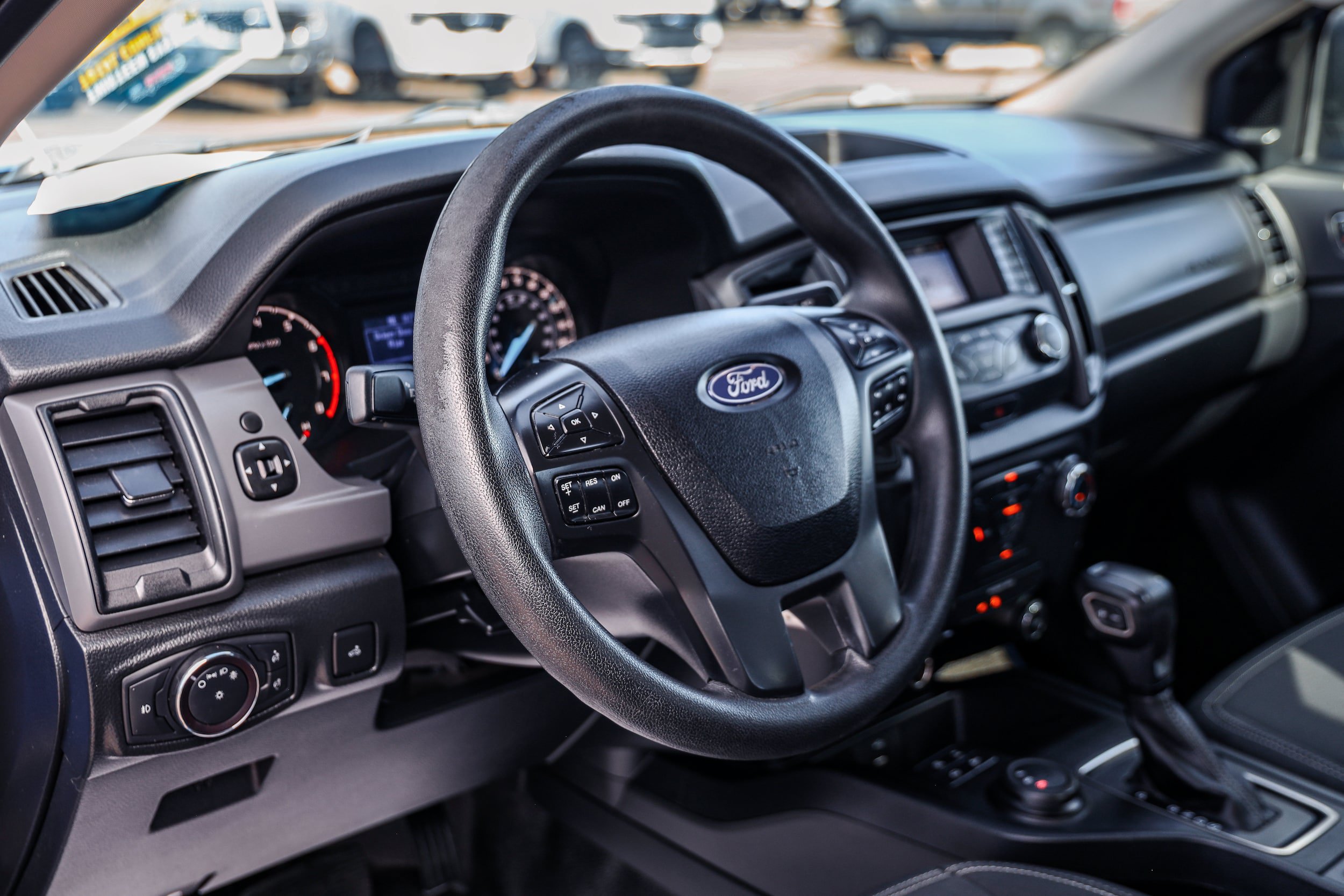 Used 2019 Ford Ranger XL w/ Equipment Group 101A Mid AWD/4WD image 8