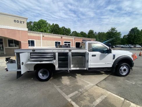Used 2021 Ford F550 2WD Regular Cab Super Duty image 6