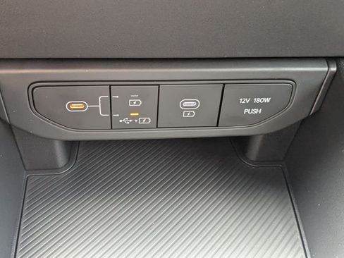 New 2026 Kia K4 FWD image 19