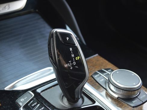 Used 2019 BMW X4 xDrive30i w/ Driving Assistance Package image 23