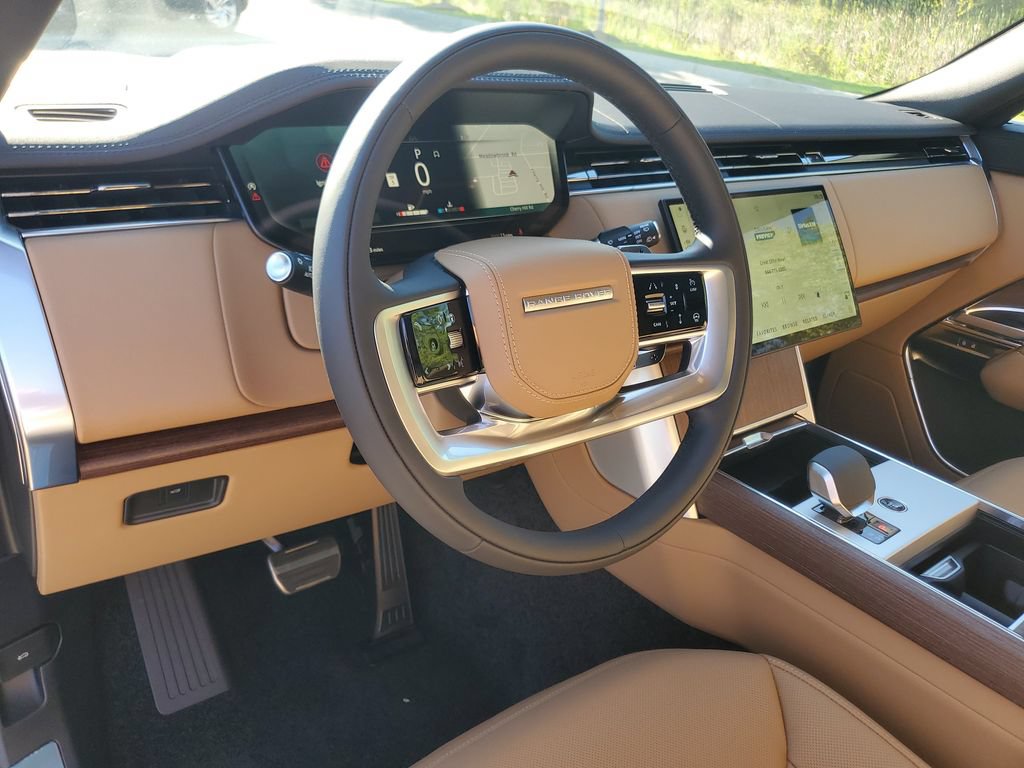 New 2026 Land Rover Range Rover SE AWD/4WD image 13