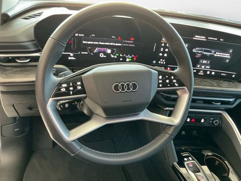 Certified 2025 Audi Q5 Premium Plus w/ Premium Plus image 12