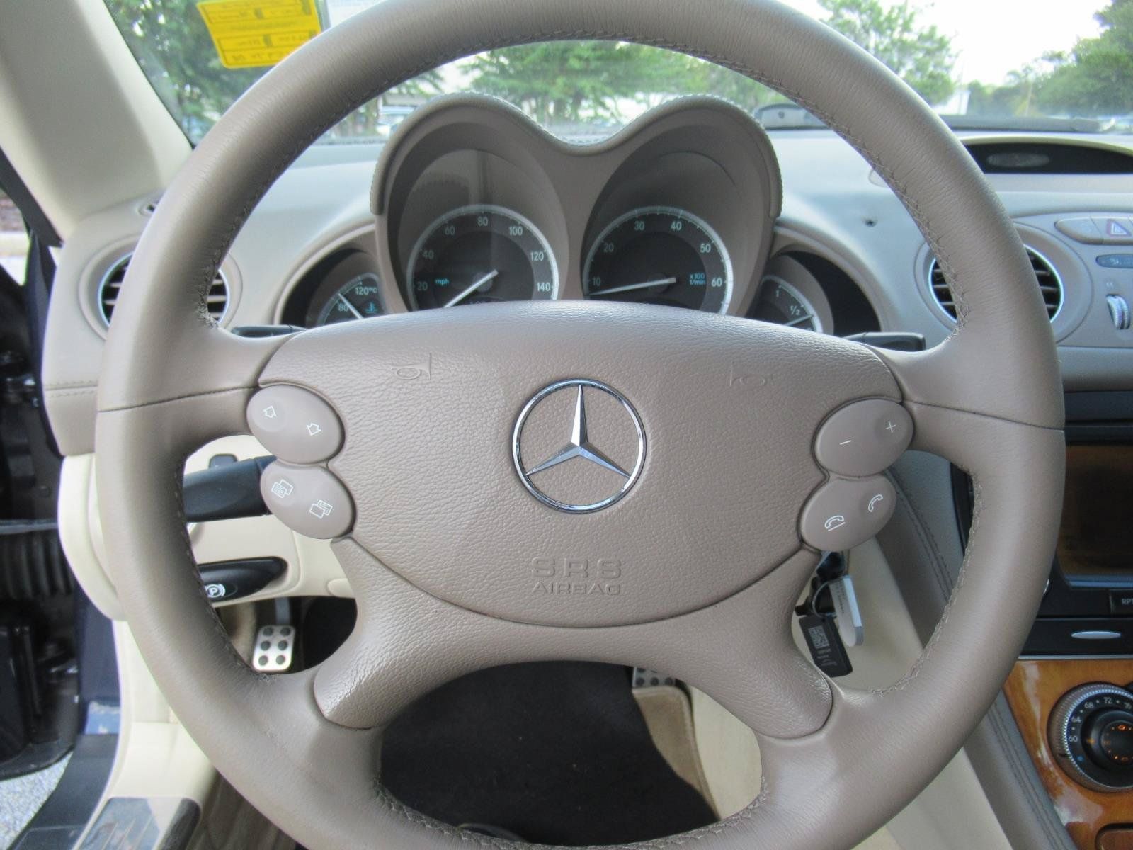 Used 2007 Mercedes-Benz SL 550 image 21