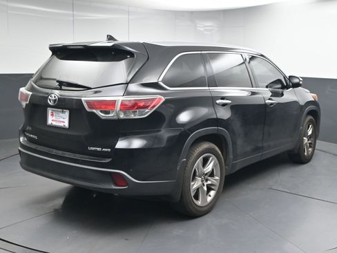 Used 2016 Toyota Highlander Limited image 8