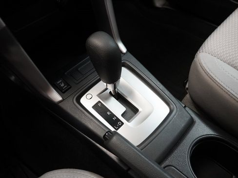 Used 2015 Subaru Forester 2.5i Premium image 7