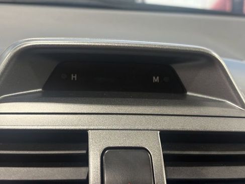 Used 2013 Toyota Corolla LE image 26