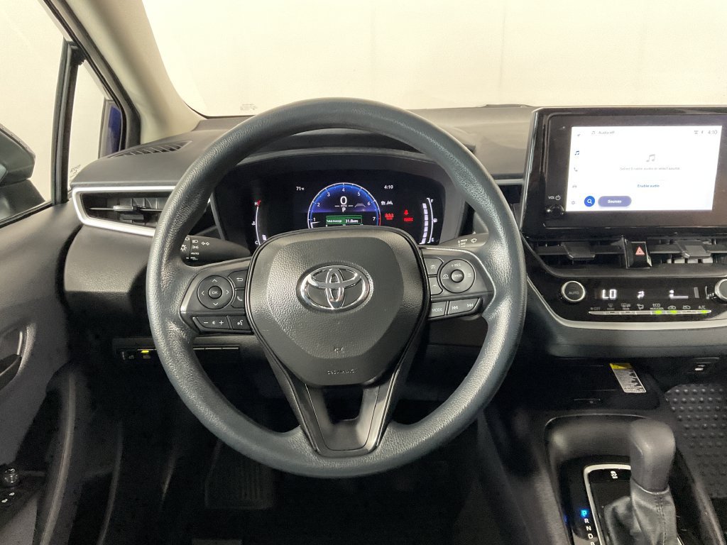 Used 2026 Toyota Corolla LE w/ LE Premium Package FWD image 12