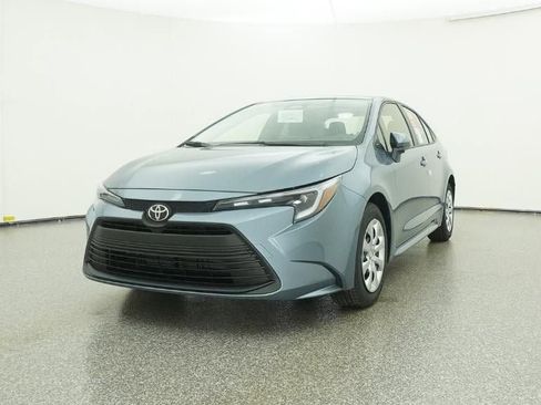 New 2026 Toyota Corolla LE image 32