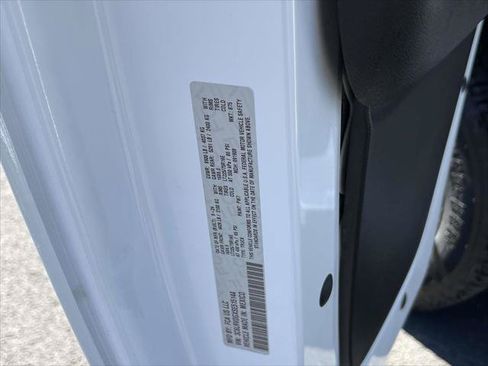 Used 2025 RAM ProMaster 2500 w/ Convenience Group FWD image 20