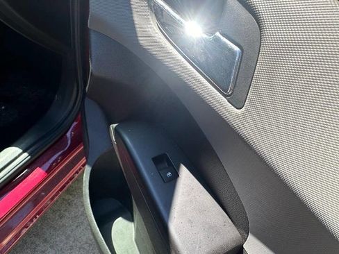 Used 2019 Chevrolet Sonic LT w/ Convenience Package image 23