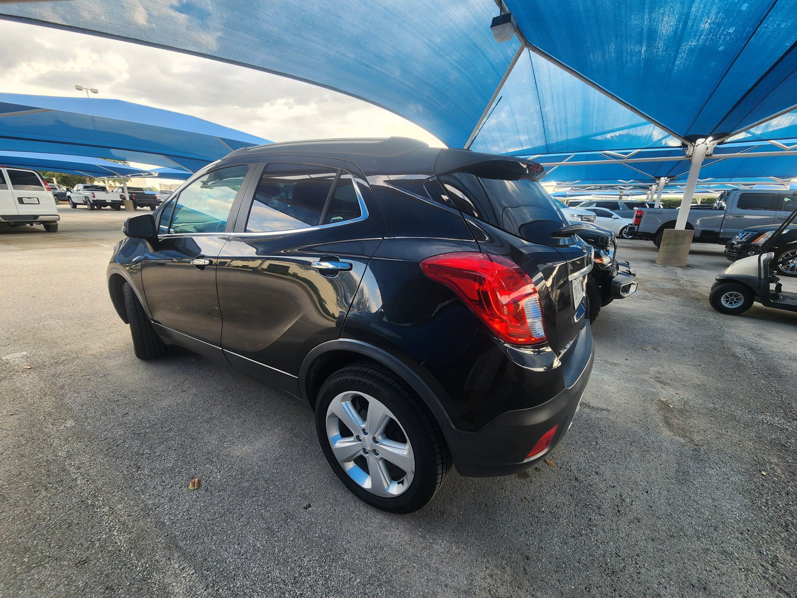 Used 2015 Buick Encore Convenience AWD/4WD image 3