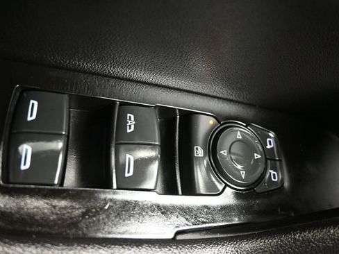 Used 2020 Chevrolet Blazer RS FWD image 34