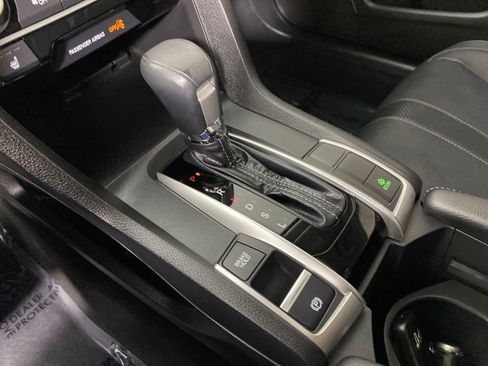 Used 2018 Honda Civic EX-L image 22