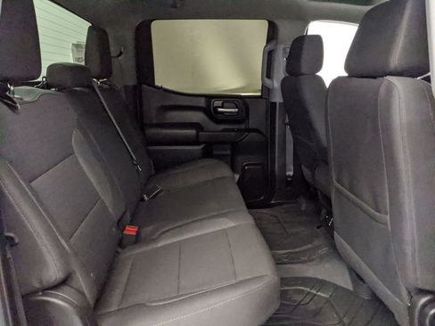 Used 2025 Chevrolet Silverado 1500 Custom image 24