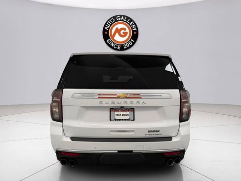 Used 2023 Chevrolet Suburban Premier AWD/4WD image 6