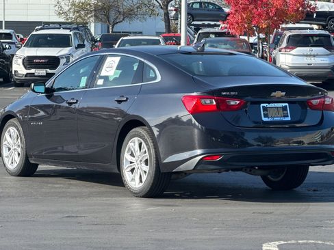Used 2023 Chevrolet Malibu LT w/ Driver Confidence Package image 6