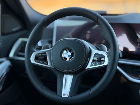 New 2026 BMW X6 xDrive40i w/ Climate Comfort Package image 13