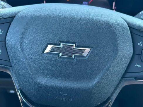 Used 2025 Chevrolet TrailBlazer RS w/ Convenience Package FWD image 37