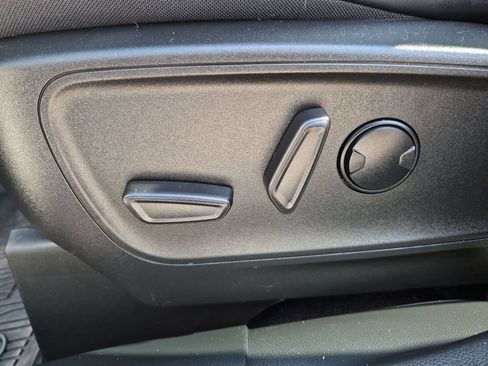 Certified 2023 Ford Escape SE FWD image 20