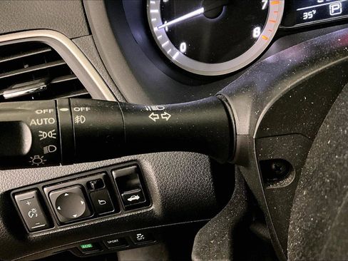 Used 2013 Nissan Sentra SR w/ Driver Pkg image 30