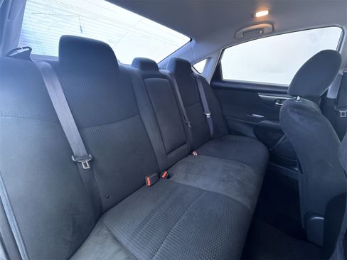 Used 2015 Nissan Altima 2.5 S w/ Power Driver Seat Package image 30