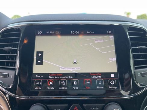 Used 2021 Jeep Grand Cherokee Limited image 22