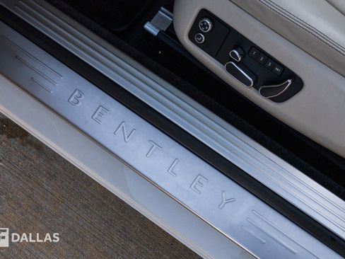 Used 2017 Bentley Continental GT image 20