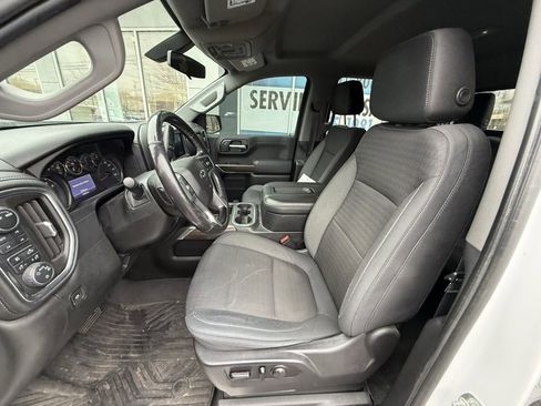 Used 2020 Chevrolet Silverado 1500 LT Trail Boss image 6