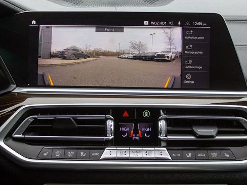 Used 2021 BMW X5 xDrive45e w/ Parking Assistance Package image 18