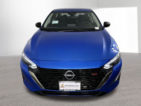 New 2025 Nissan Sentra SR image 23