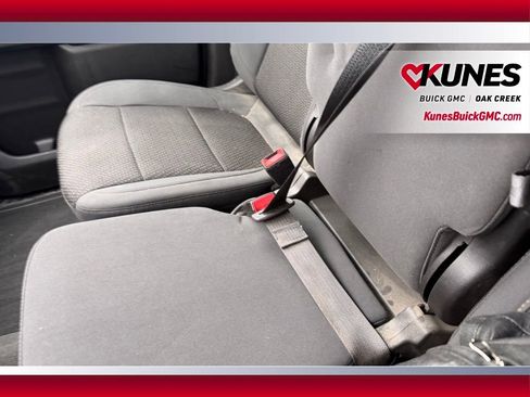 Used 2021 Chevrolet Silverado 1500 Custom Trail Boss image 16