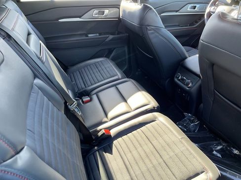 New 2026 Ford Explorer ST-Line image 18