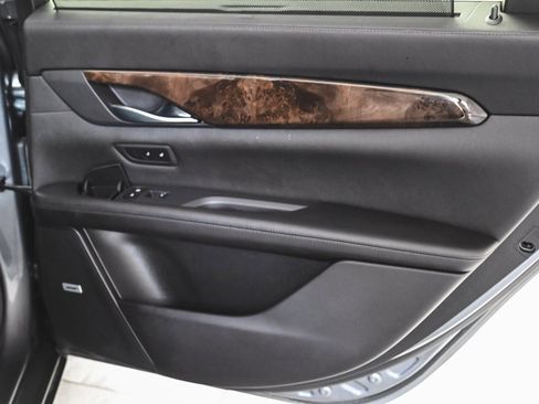 Used 2018 Cadillac CT6 Luxury image 17