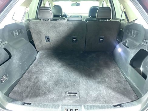 Used 2018 Ford Edge SEL w/ Equipment Group 201A image 35