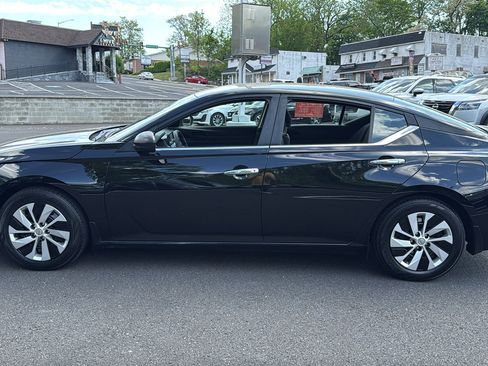 Certified 2024 Nissan Altima 2.5 S FWD image 4