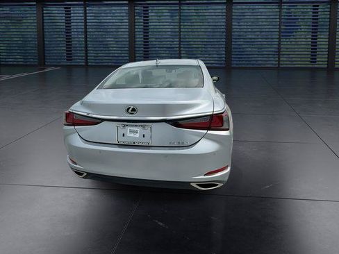Certified 2024 Lexus ES 350 w/ Premium Package FWD image 7