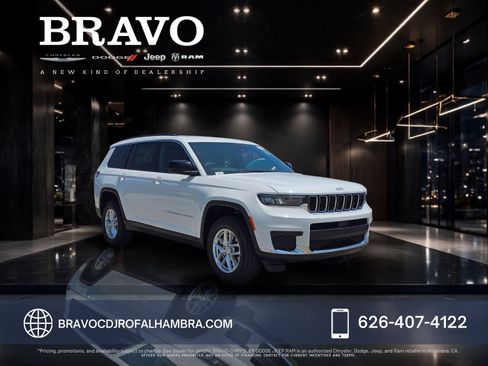 New 2026 Jeep Grand Cherokee L Laredo RWD image 31