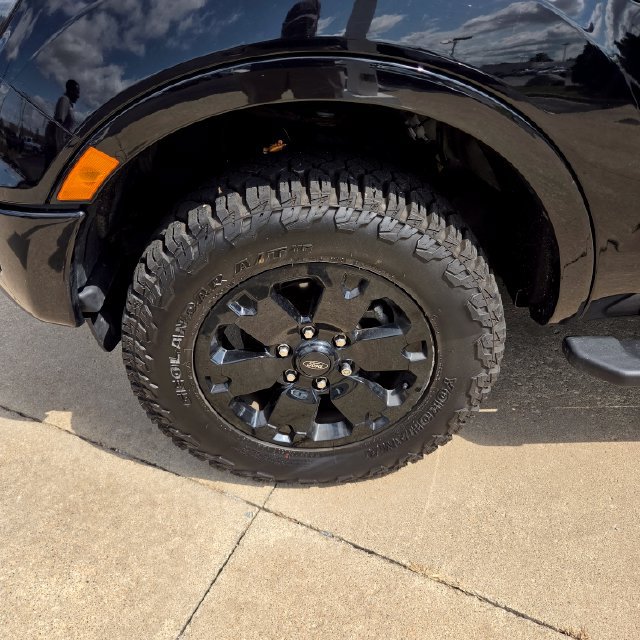 Used 2022 Ford Ranger XLT w/ Equipment Group 302A High AWD/4WD image 10