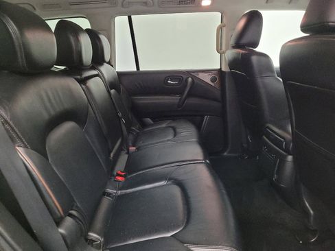 Used 2020 Nissan Armada SL image 19
