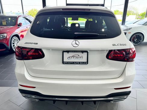 Used 2020 Mercedes-Benz GLC 300 4MATIC image 4