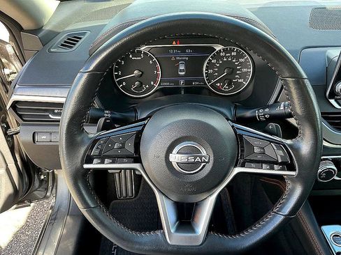 Used 2023 Nissan Altima 2.5 SR image 15