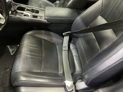 Certified 2018 Honda Accord EX-L image 11