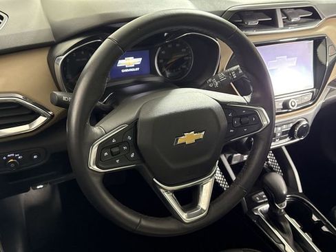 Used 2022 Chevrolet TrailBlazer ACTIV w/ Sun and Liftgate Package image 21