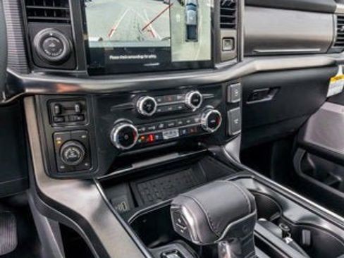 New 2025 Ford F150 Platinum w/ Equipment Group 702A High image 90