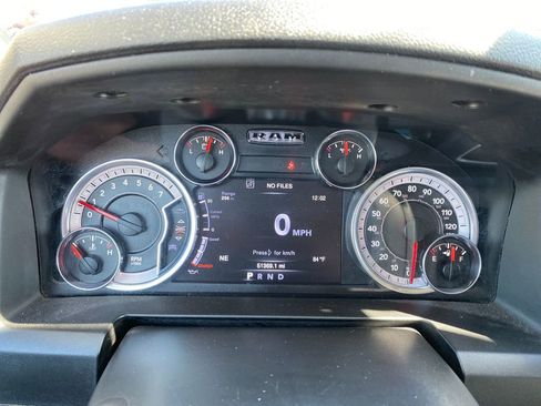 Used 2023 RAM 1500 Classic SLT w/ Trailer & Traction Group AWD/4WD image 18
